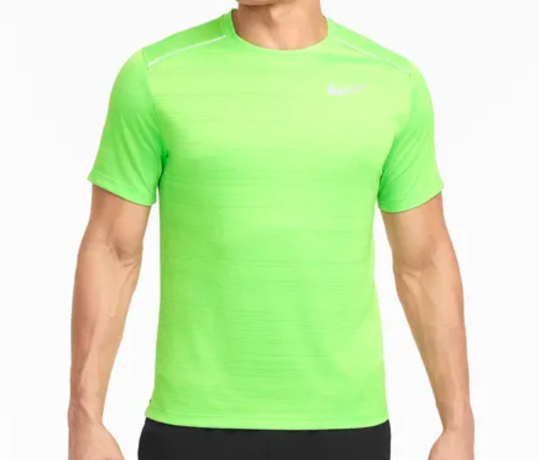 Nike Miler 1.0 ‘Green strike’