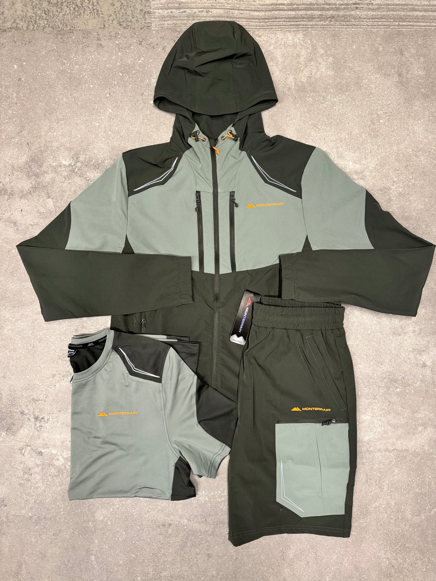 Monterrain Orbit Jacket Trio Set