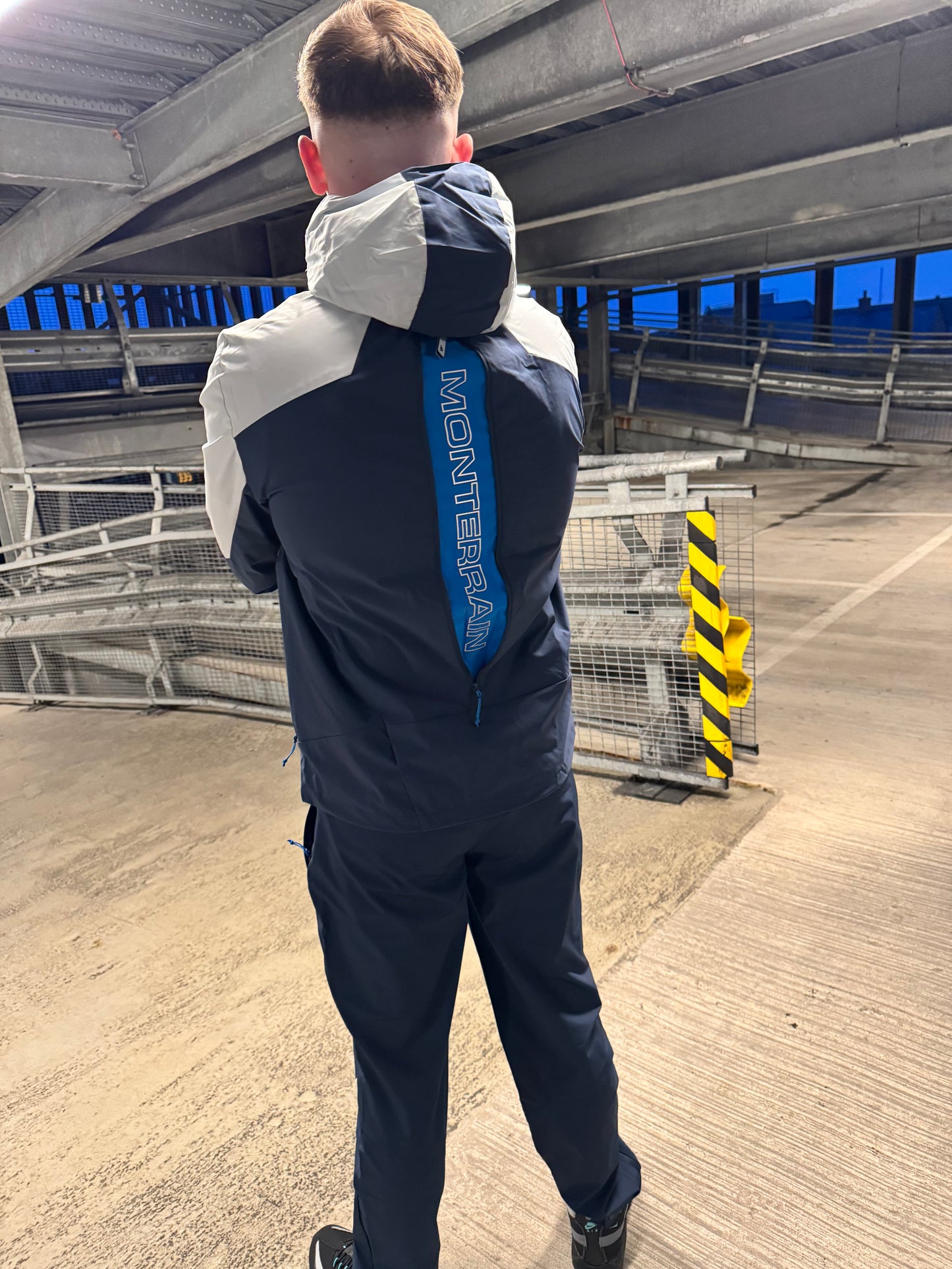 Monterrain Tide tracksuit