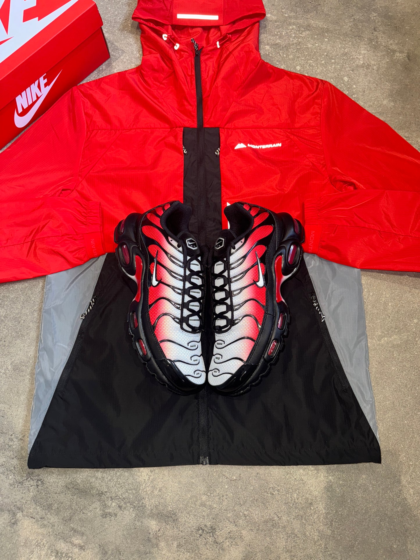 Nike air max Tn ‘University Red’