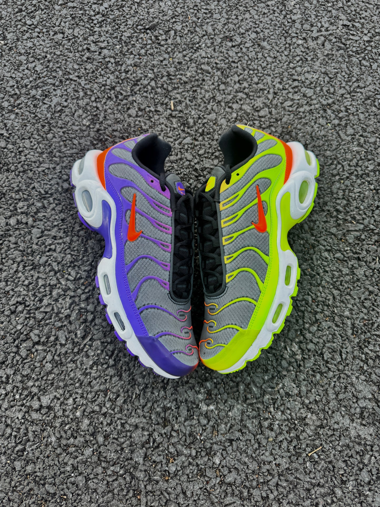 Nike air max Tn ‘Dark Colour Flip’