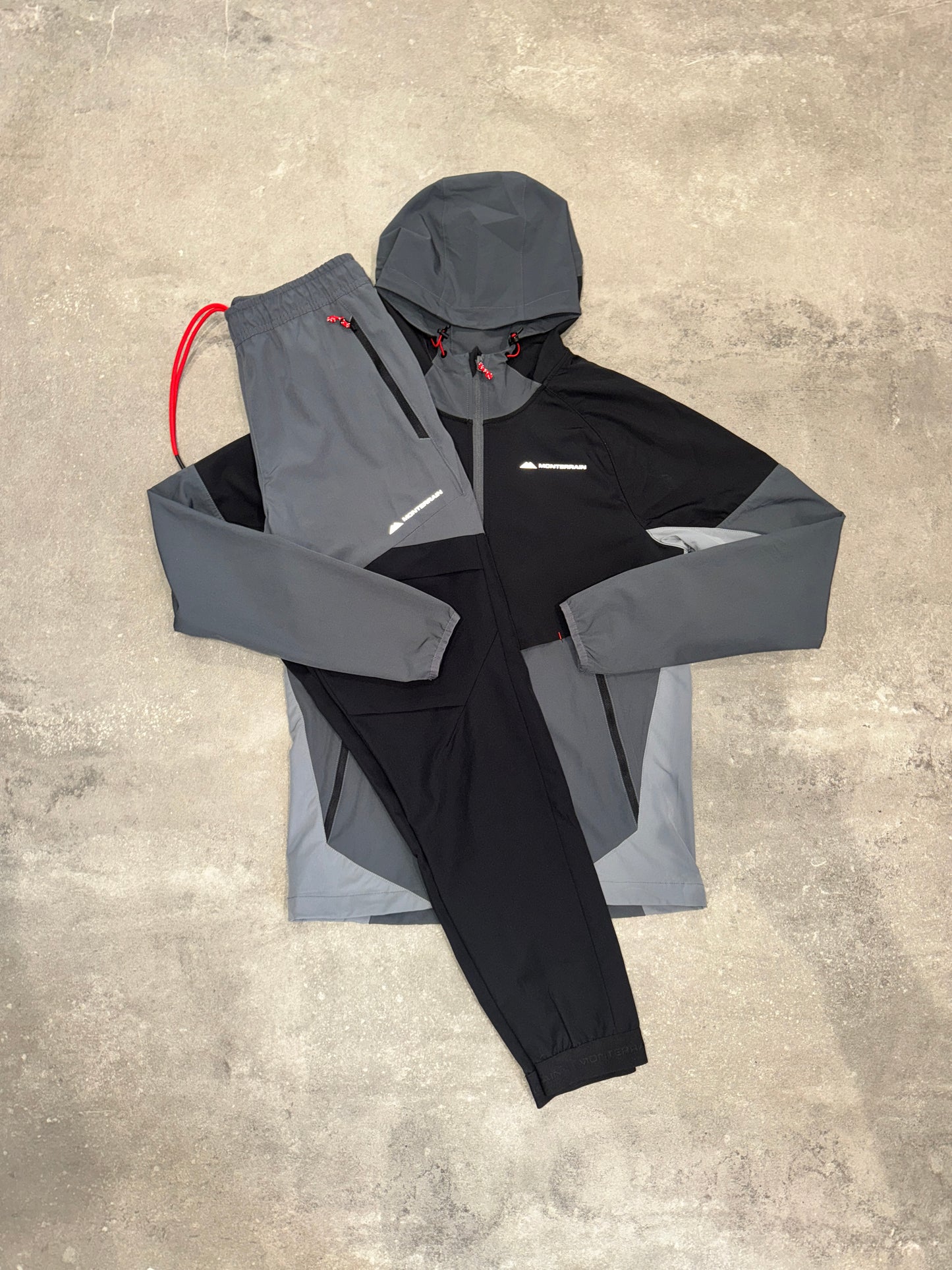 Monterrain Woven Tracksuit Black/Grey/Red