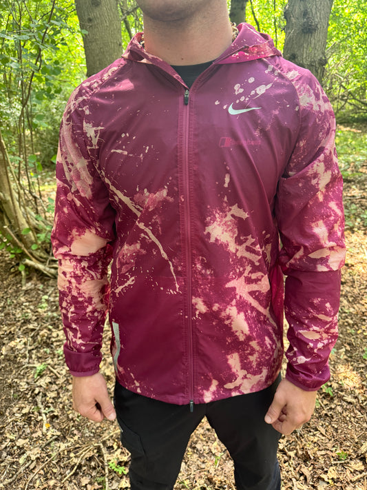 Nike ‘Impossibly light’ splash jacket