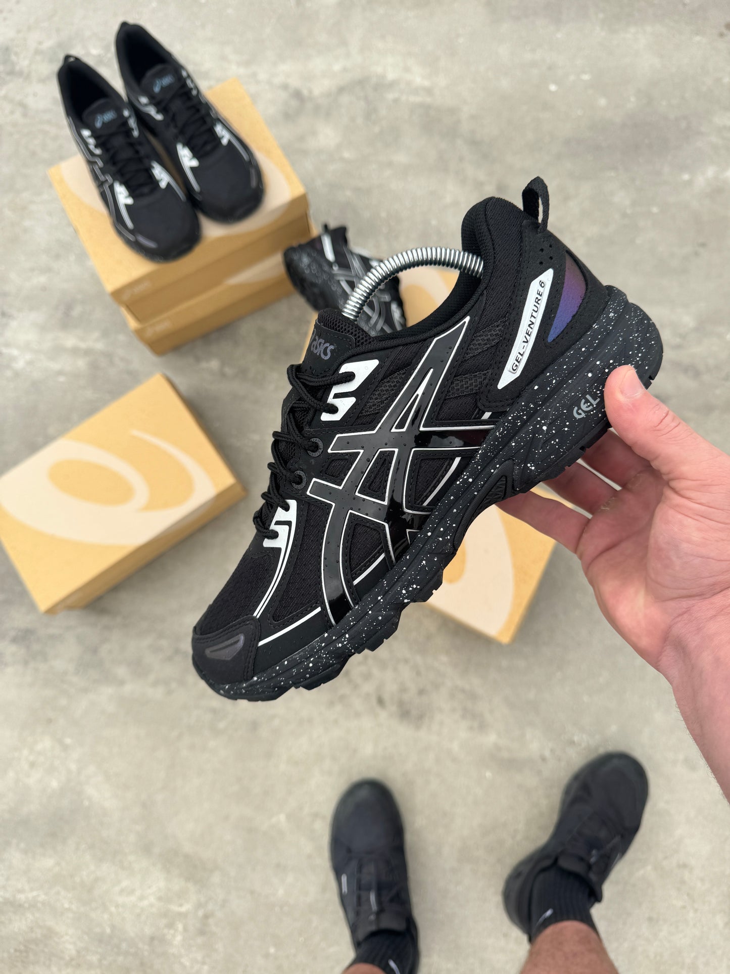 Asics Gel Venture 6 ‘ paint splatter’