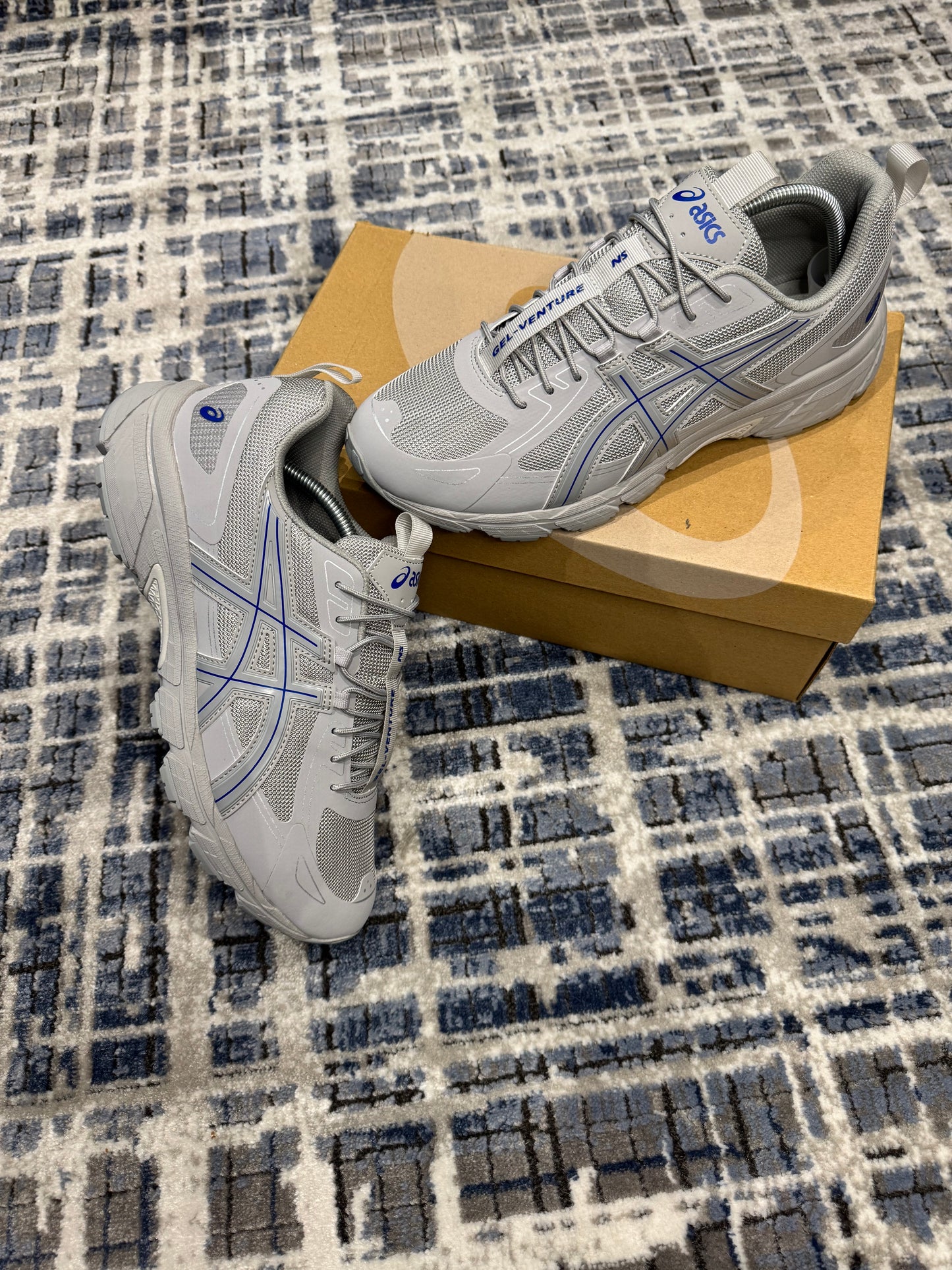 ASICS gel venture 6 NS ‘wolf grey’